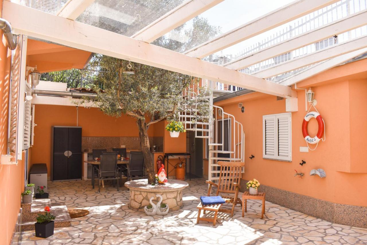 Kuca Za Odmor Antic - Holiday House Antic Новий Винодольський Екстер'єр фото