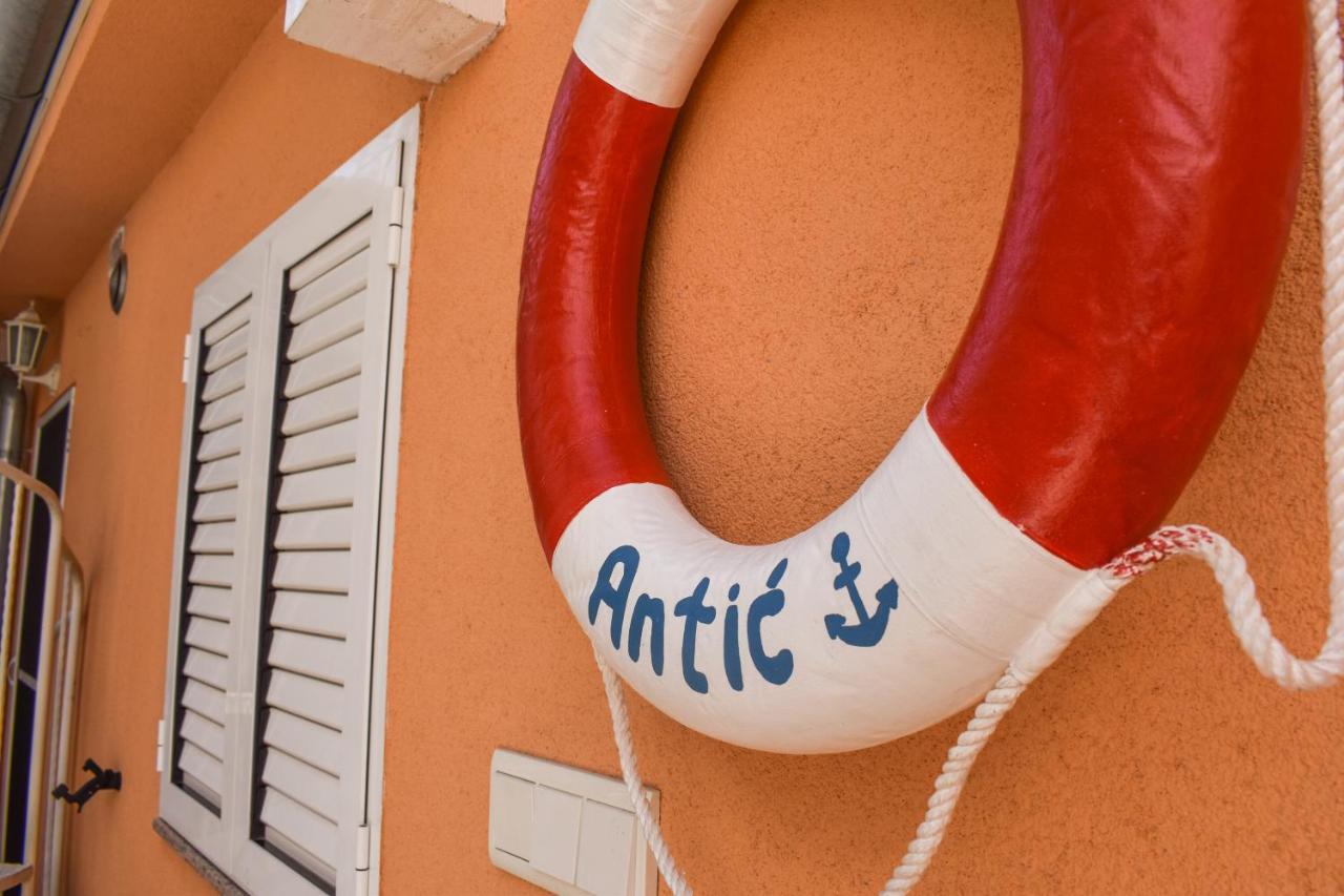 Kuca Za Odmor Antic - Holiday House Antic Новий Винодольський Екстер'єр фото
