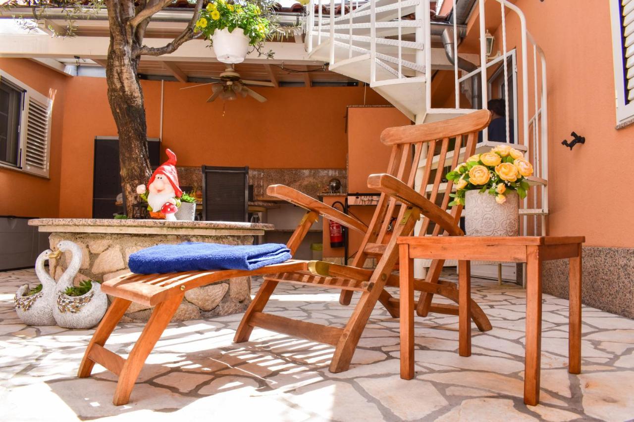 Kuca Za Odmor Antic - Holiday House Antic Новий Винодольський Екстер'єр фото